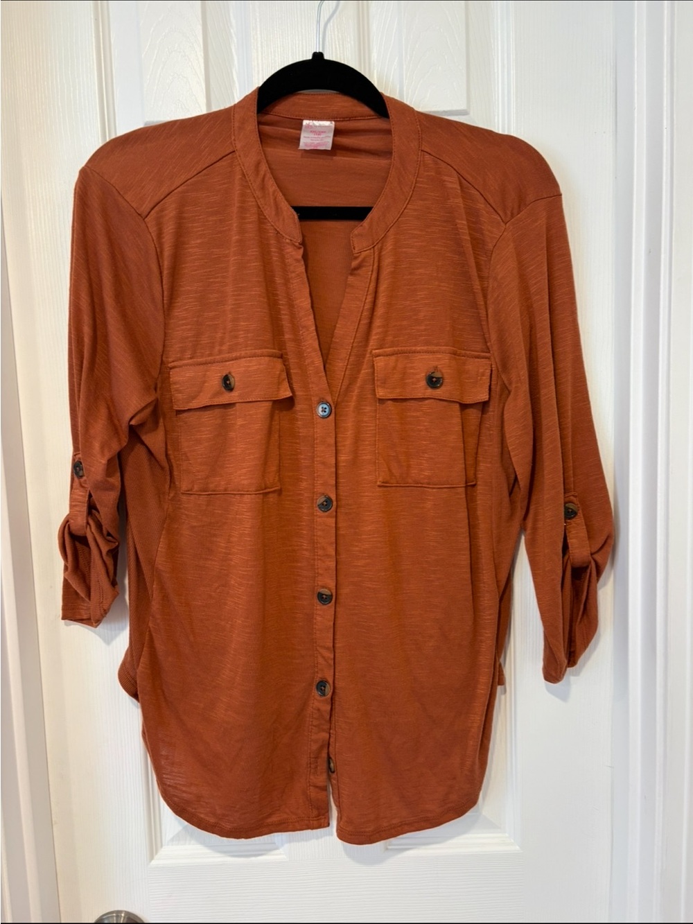 Button-Front V Neck Shirt in Rust Orange